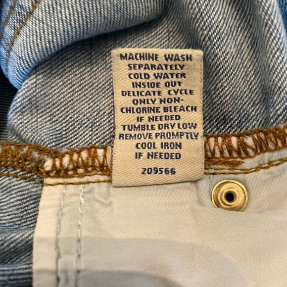 CAbi Ruby skinny light wash jeans size 8 - Picture 4 of 10